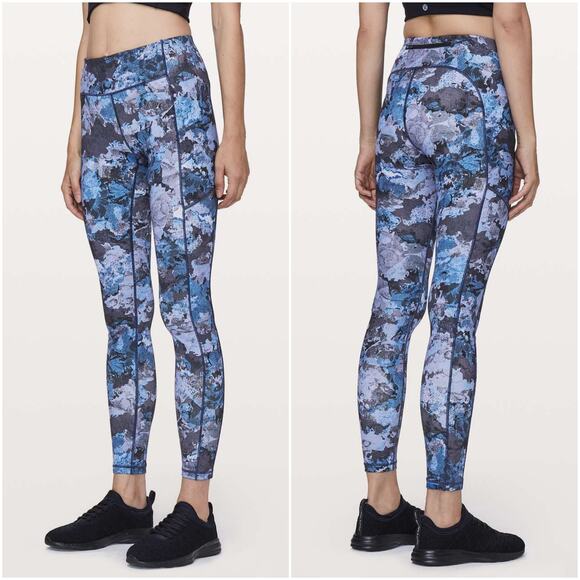 LULULEMON Speed Up Tight Full-On Luxtreme 28" Blue/Purple Screen Camo Multi 10 - Picture 1 of 9